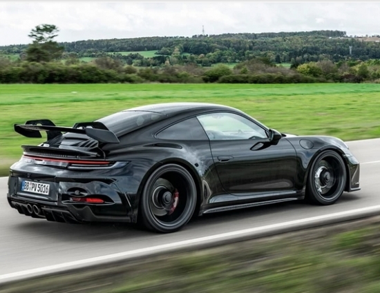 Jaunā Porsche 911 GT3 noregulēšana: testu laikā modelis izrādījās izcils